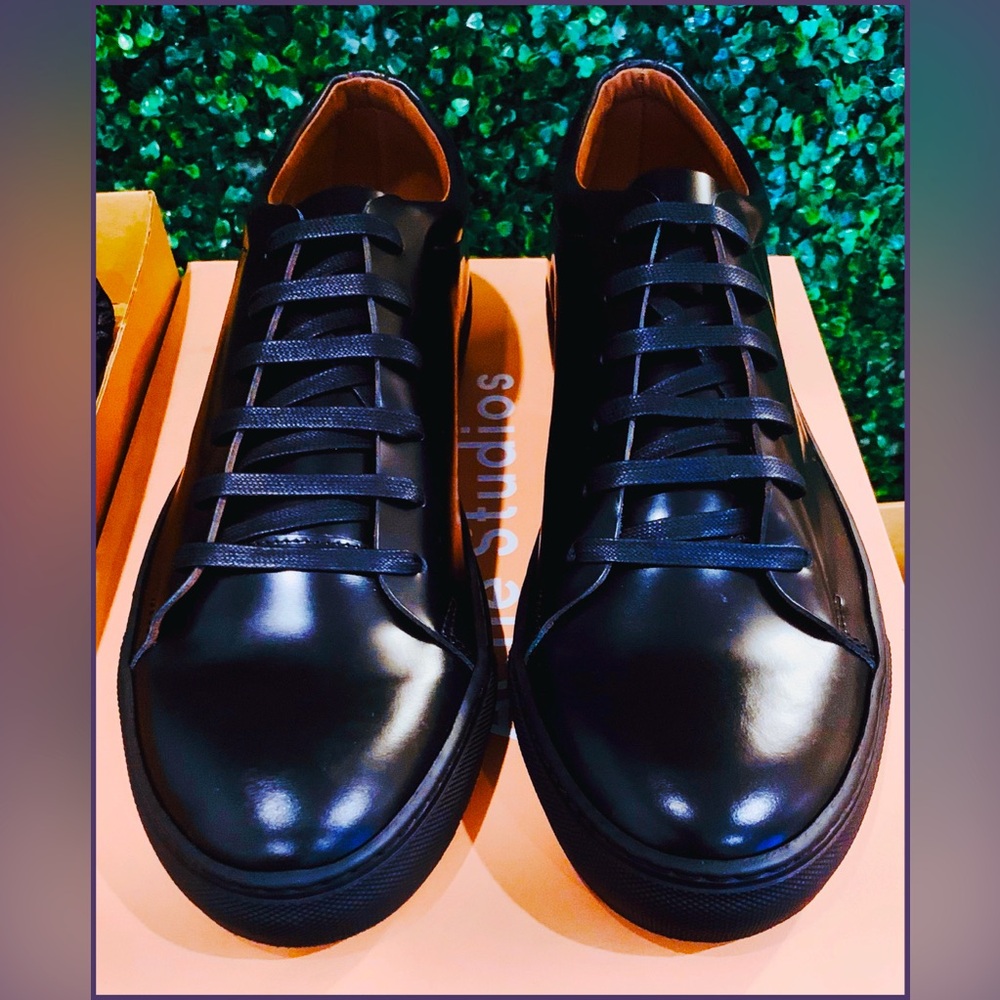 Acne Studios Adrian Lace-up Polished Sneakers Black, Size EU46
(BRAND NEW)
